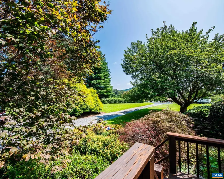 104 Blue Ridge Ln, Faber, VA 22938 - #2