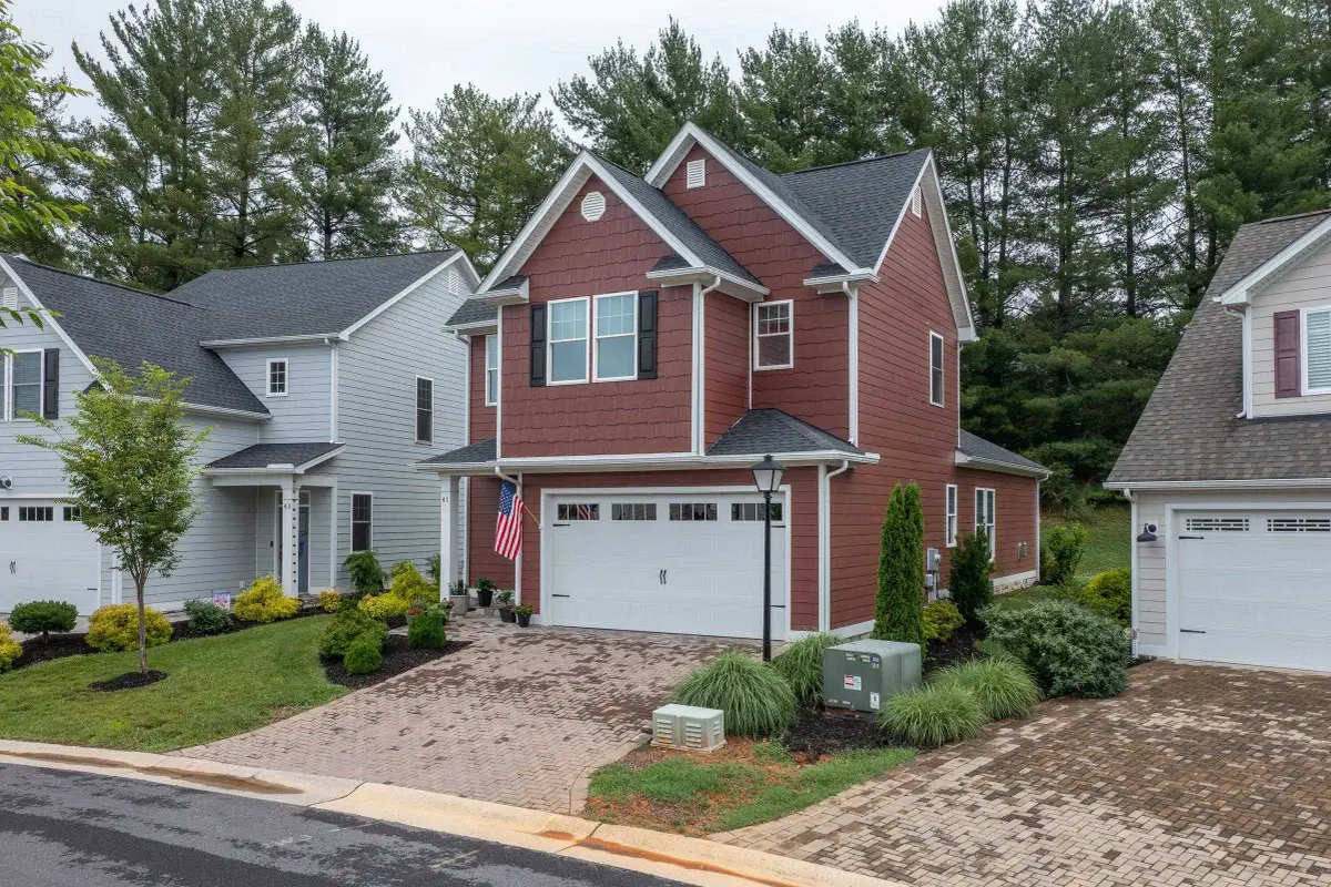 41 Chamberlain Loop, Lexington, VA 24450 - Image #1