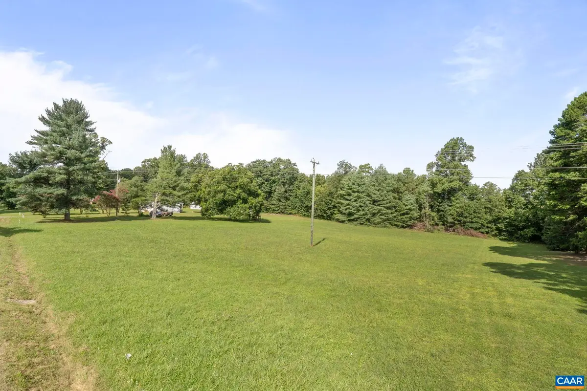 26-14 S Constitution Rte, Scottsville, VA 24590 - #1