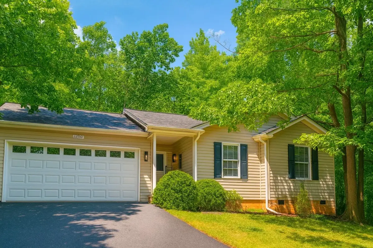 2395 Hopkins Dr, McGaheysville, VA 22840 - Image #1