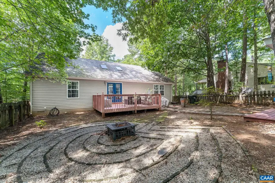20 Tanglewood Rd, Palmyra, VA 22963 - Image #2