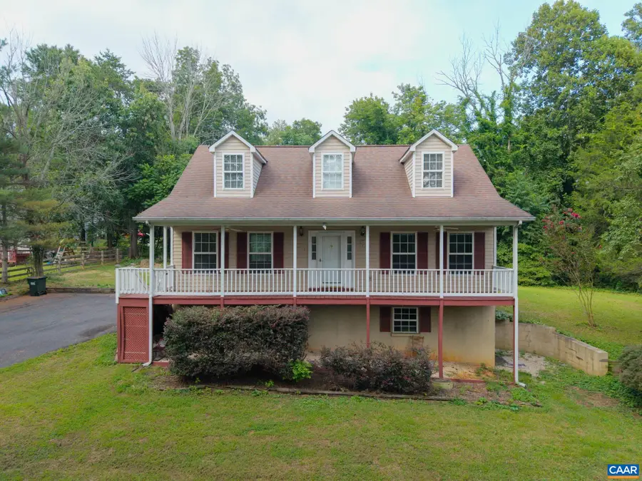 497 Sunset Dr, Stanardsville, VA 22973 - #3