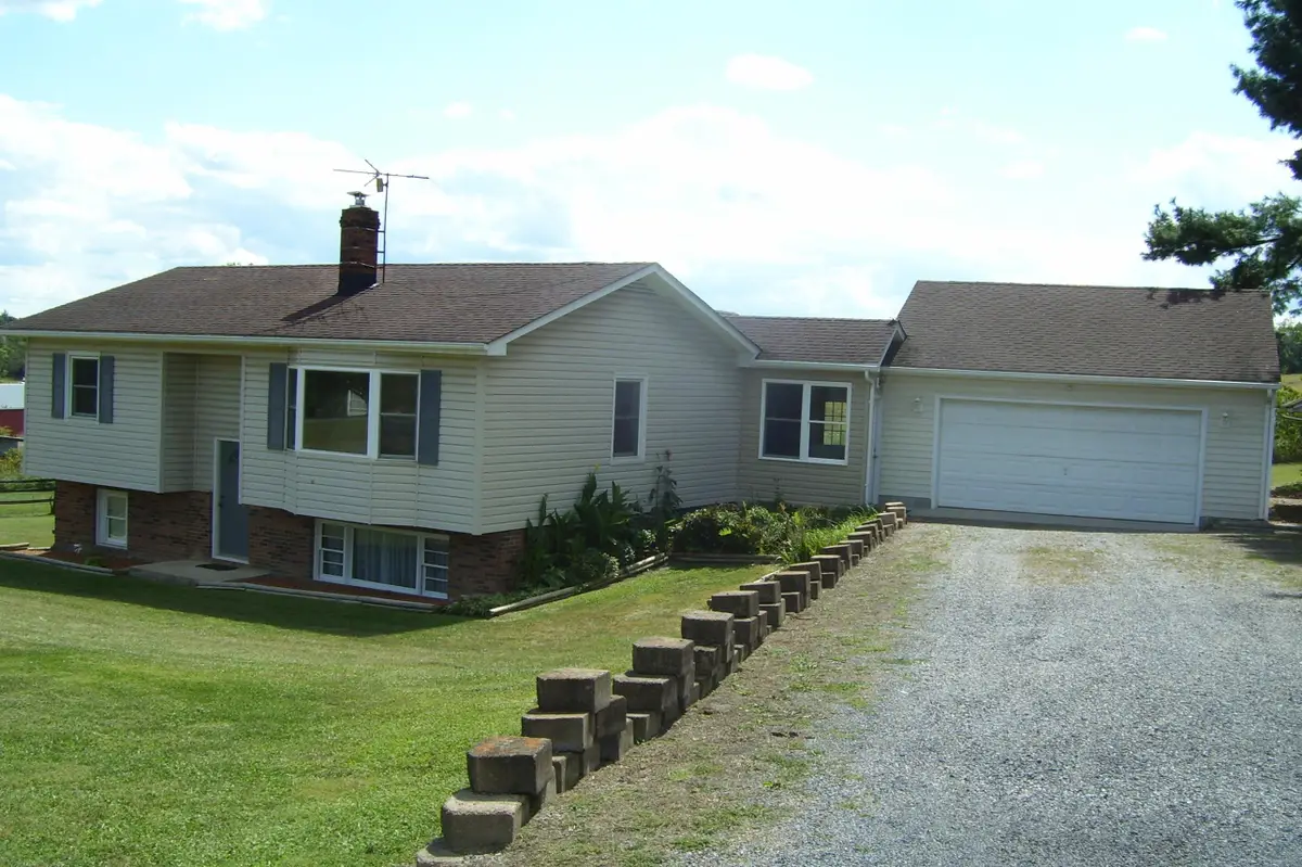 8379 Vetters Rd, Broadway, VA 22815 - Image #1