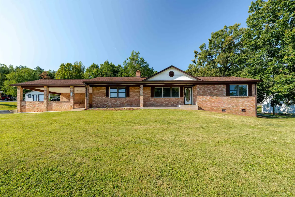 841 Judy Ln Ext, Stanley, VA 22851 - #1