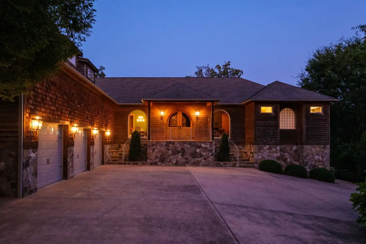 8313 Rock Hill Ln, Linville, VA 22834 - Image #1