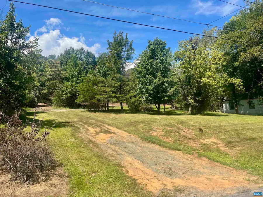 1630 Buck Rd, Crozet, VA 22932 - #2