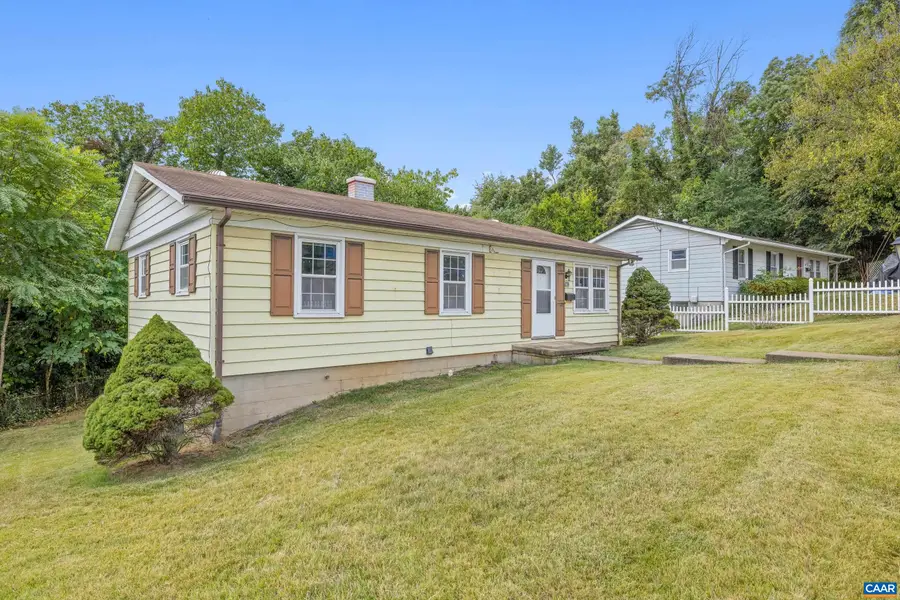 408 Carlton Rd, Charlottesville, VA 22902 - Image #3