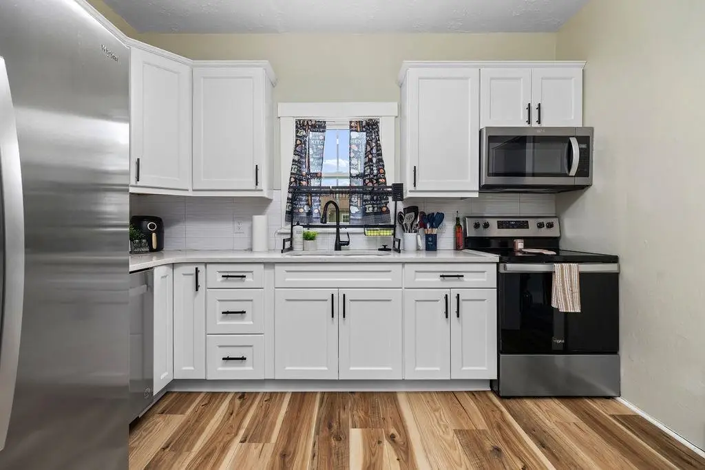 609 N Bayard Ave, Waynesboro, VA 22980 - #1