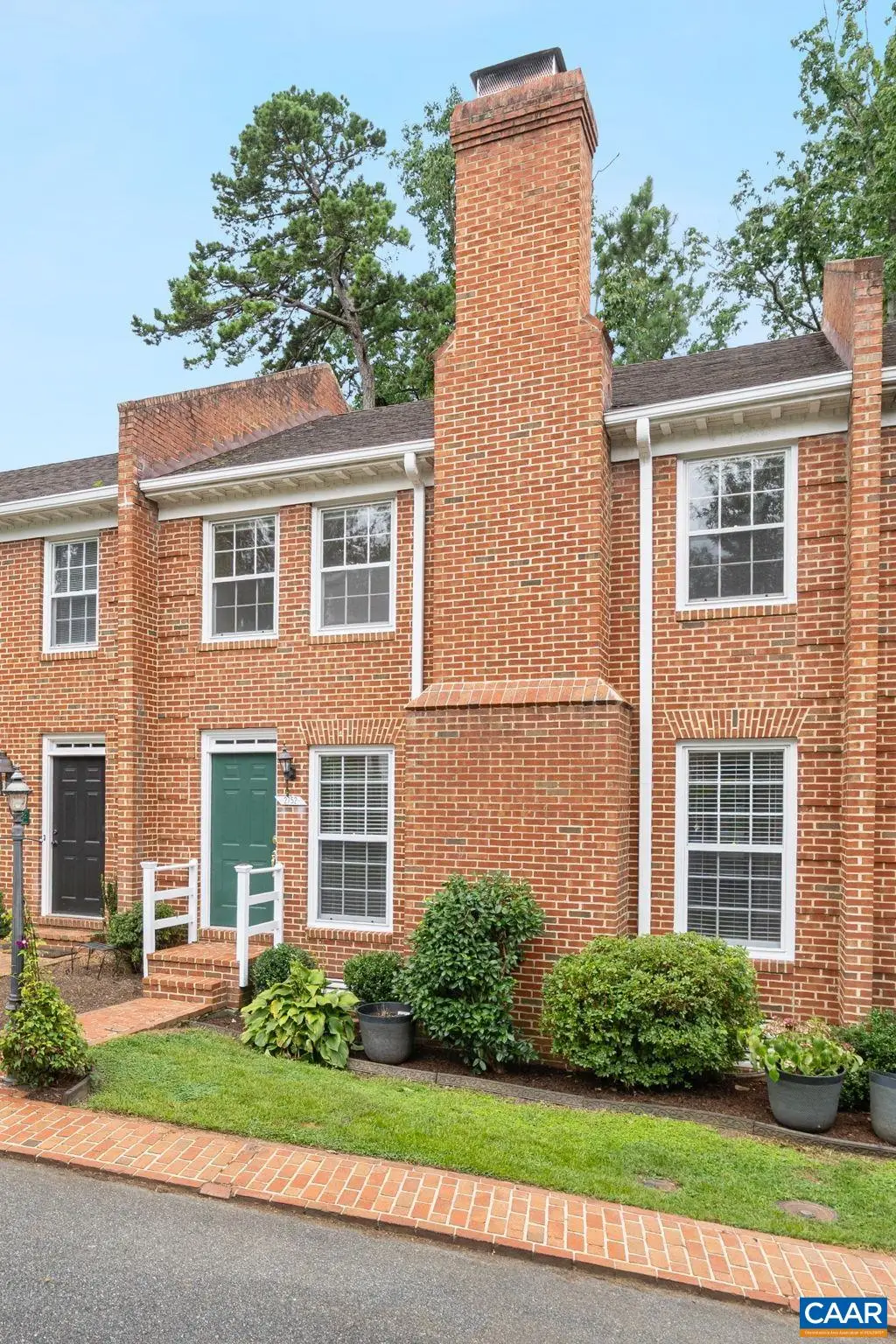 2752 Hydraulic Rd, Charlottesville, VA 22901 - Image #1