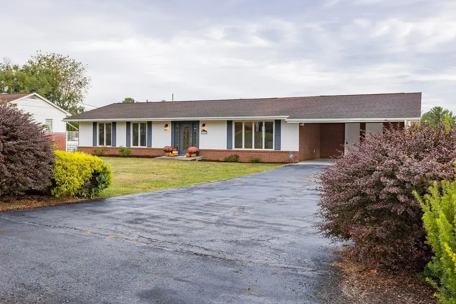 248 Shenvalee Dr, New Market, VA 22844 - Image #2