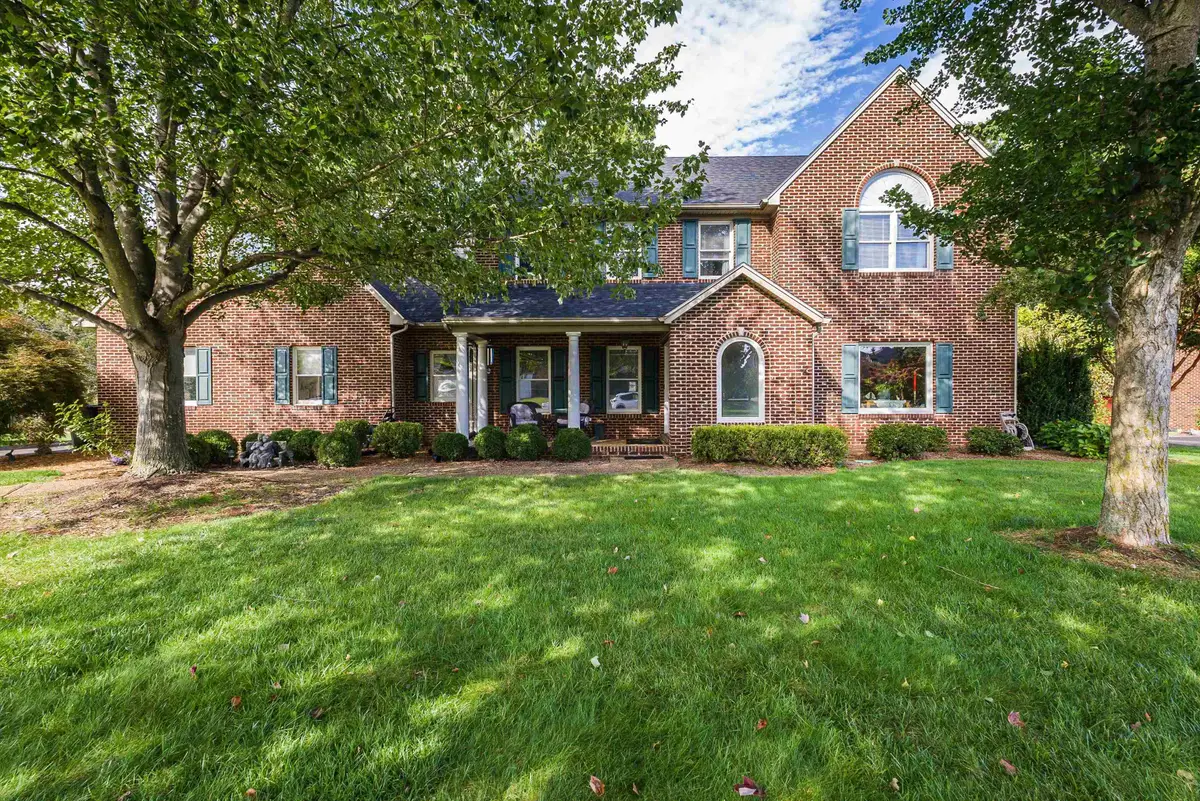 505 Pelham Dr, Waynesboro, VA 22980 - Image #1