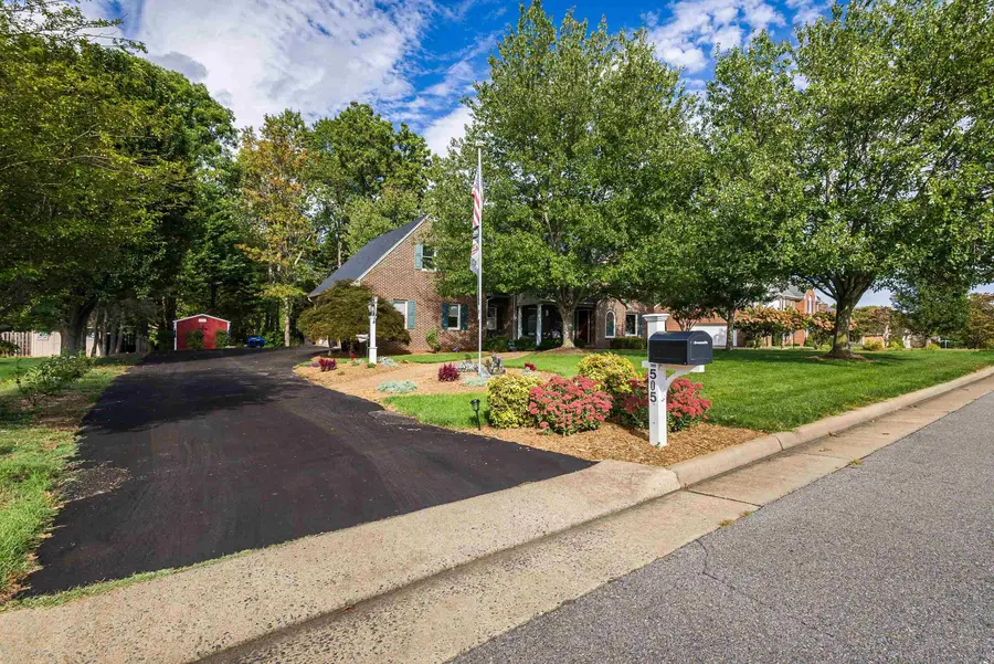 505 Pelham Dr, Waynesboro, VA 22980 - Image #3