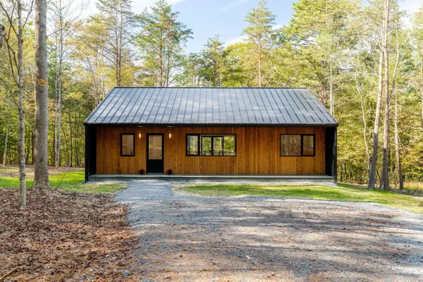 209 Beaver Rd, BASYE, VA 22810