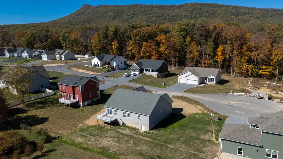 1960 E Saw Mill Ct, McGaheysville, VA 22840 - #3