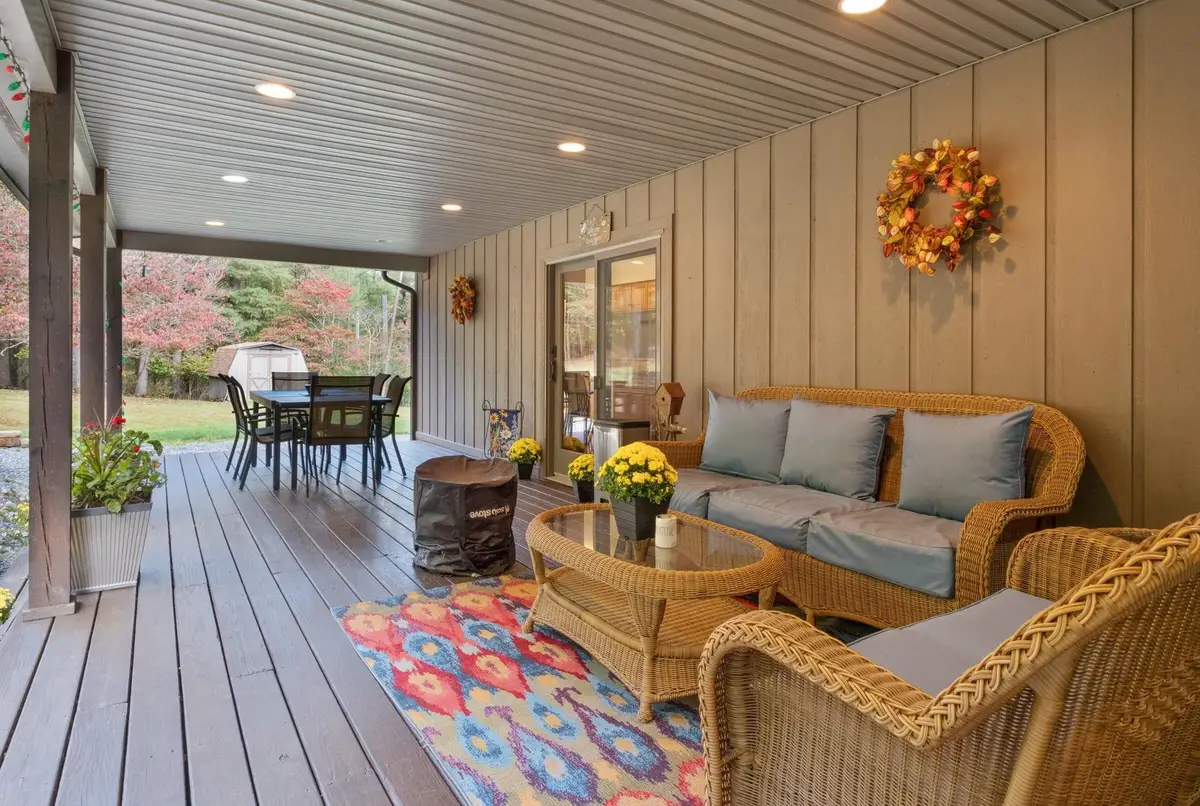 15468 Highland Tpke, Head Waters, VA 24442 - #1