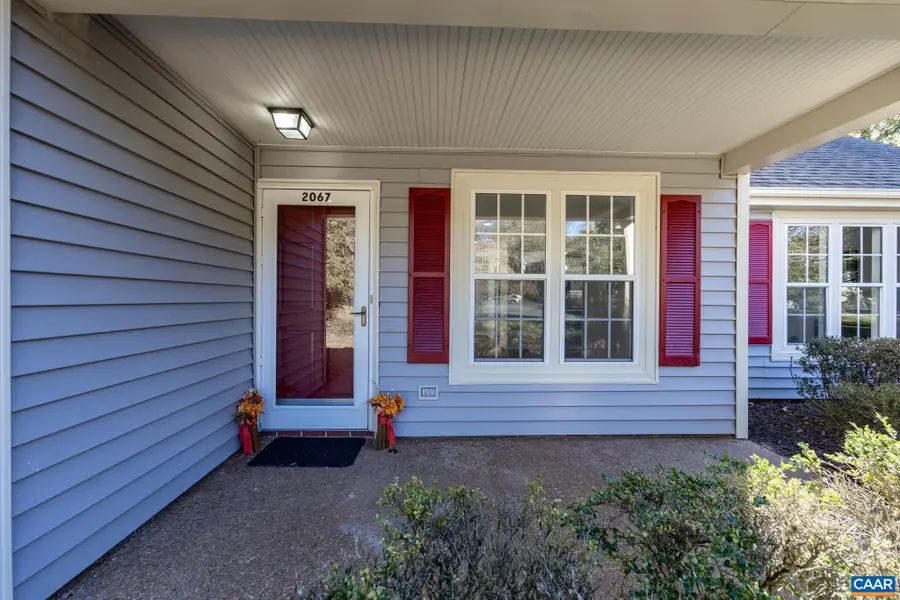 2067 Winterfield Cir, Charlottesville, VA 22911 - Image #2