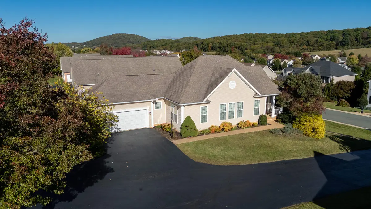 173 Heather Ln, Staunton, VA 24401 - Image #1