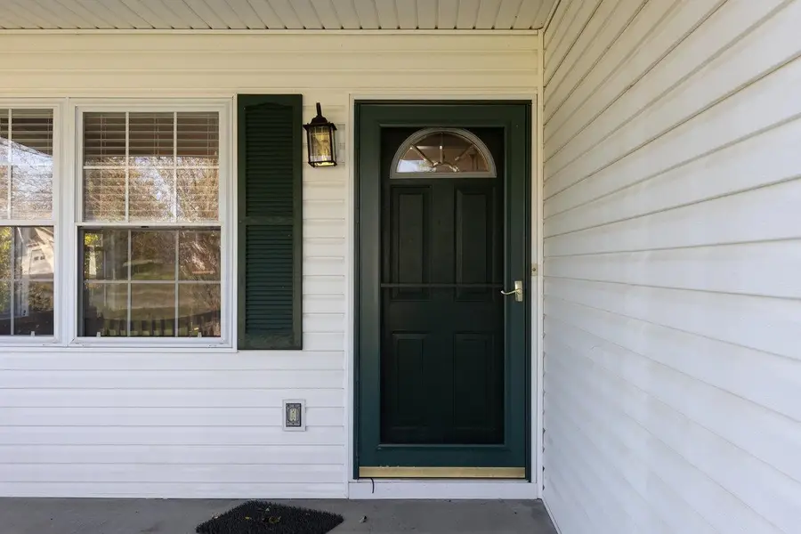 32 Harper St, Weyers Cave, VA 24486 - Image #3