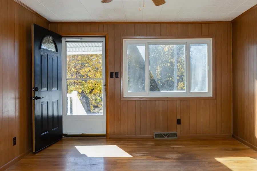 556 E Gay St, Harrisonburg, VA 22801 - Image #3