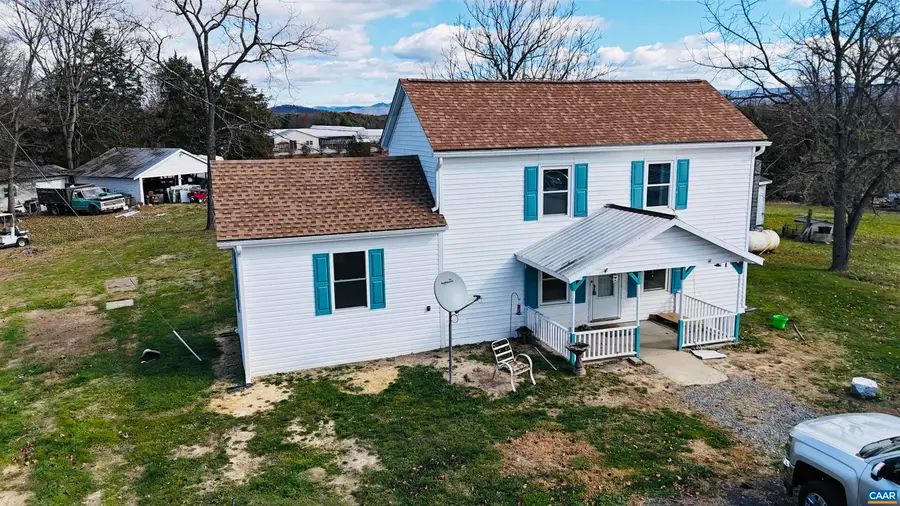 43 Niswander Rd, Staunton, VA 24401 - #2