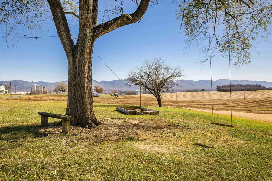 3432 Lawyer Rd, McGaheysville, VA 22840 - Image #2