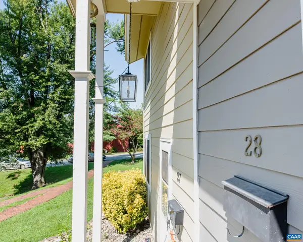 28 Woodlake Dr, CHARLOTTESVILLE, VA 22901