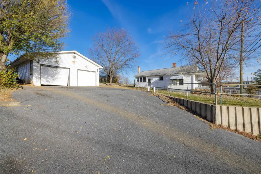 1950 Jefferson Hwy, Fishersville, VA 22939 - Image #3