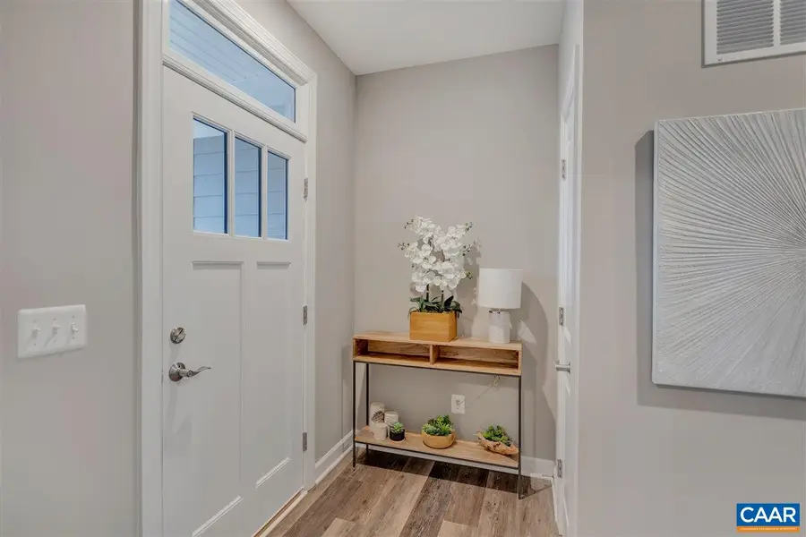 2A Corsham St, Crozet, VA 22932 - #2