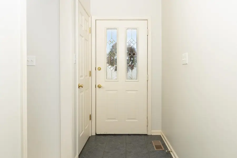 324 Diana Ct, Ashby, VA 22801 - Image #3