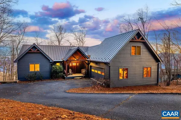 293 White Oak Dr, WINTERGREEN RESORT, VA 22967