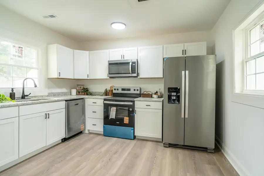 120 Charles St, Gordonsville, VA 22942 - Image #3