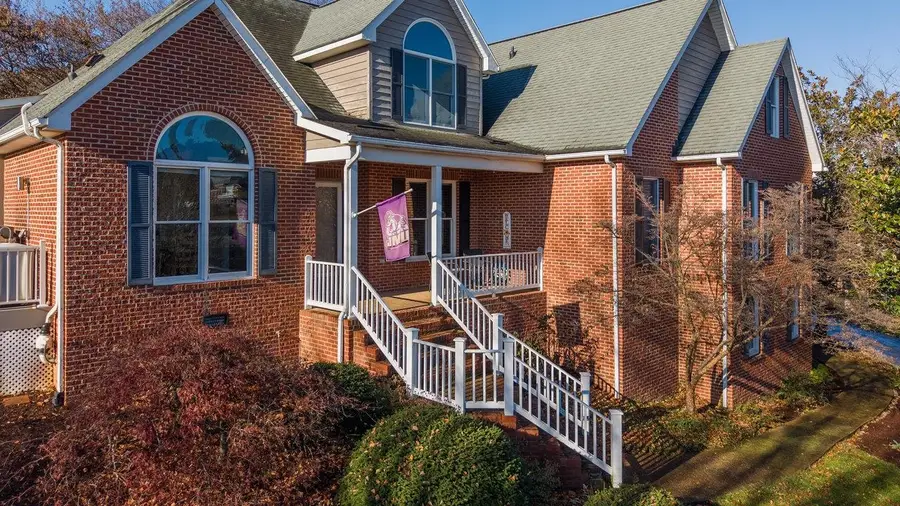 3945 Traveler Rd, Massanetta Springs, VA 22801 - Image #2