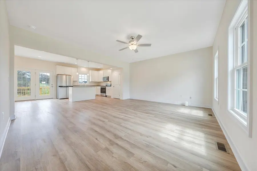 208 Wexford St, Staunton, VA 24401 - Image #3