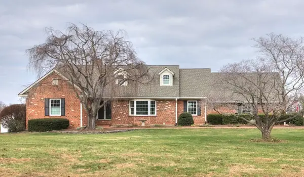 152 Huntington Pl, WAYNESBORO, VA 22980