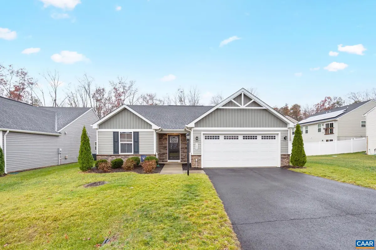 153 Park Dr, Palmyra, VA 22963 - #1
