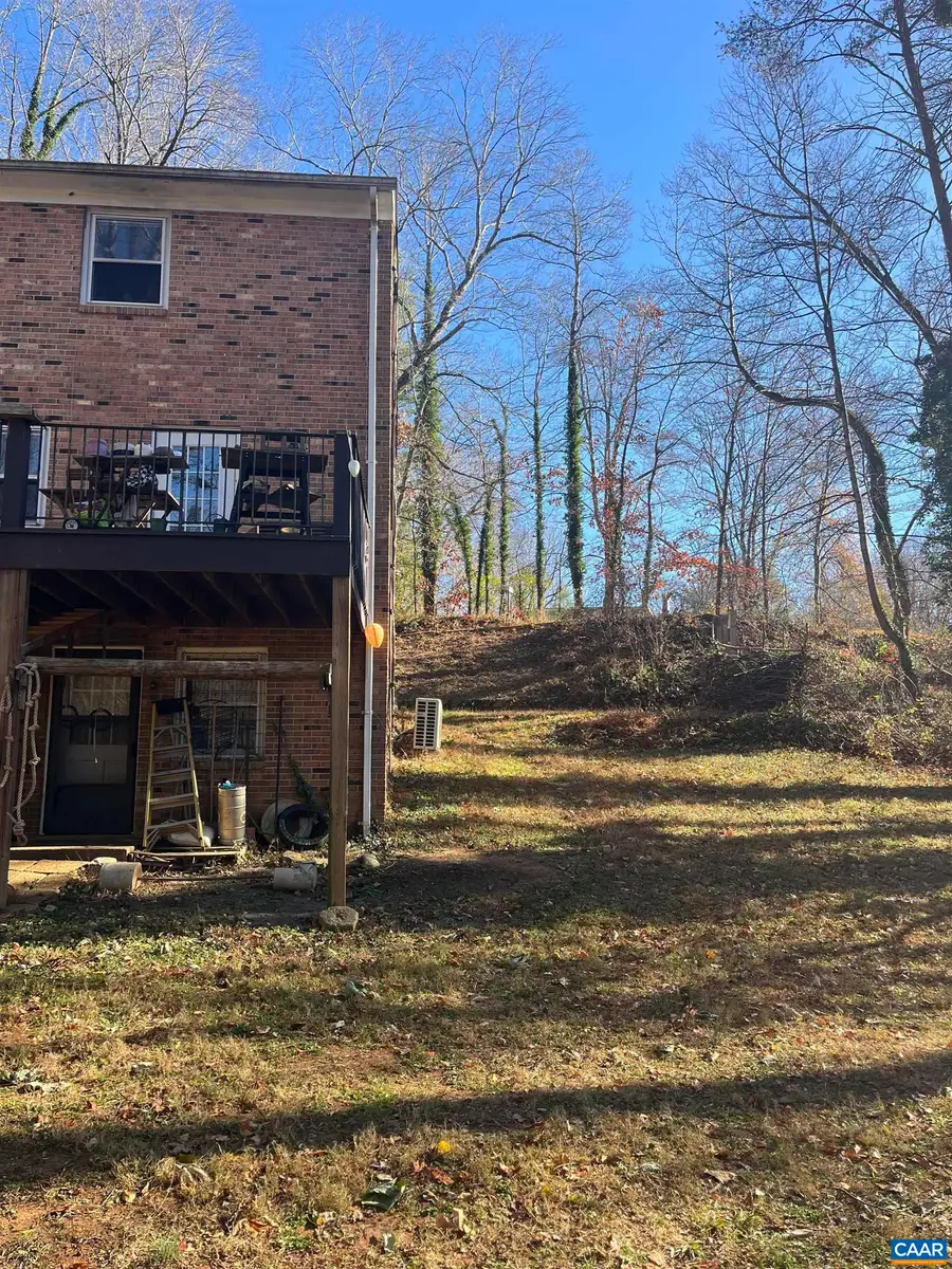 158 Buckingham Cir #A&B, Charlottesville, VA 22903 - Image #2