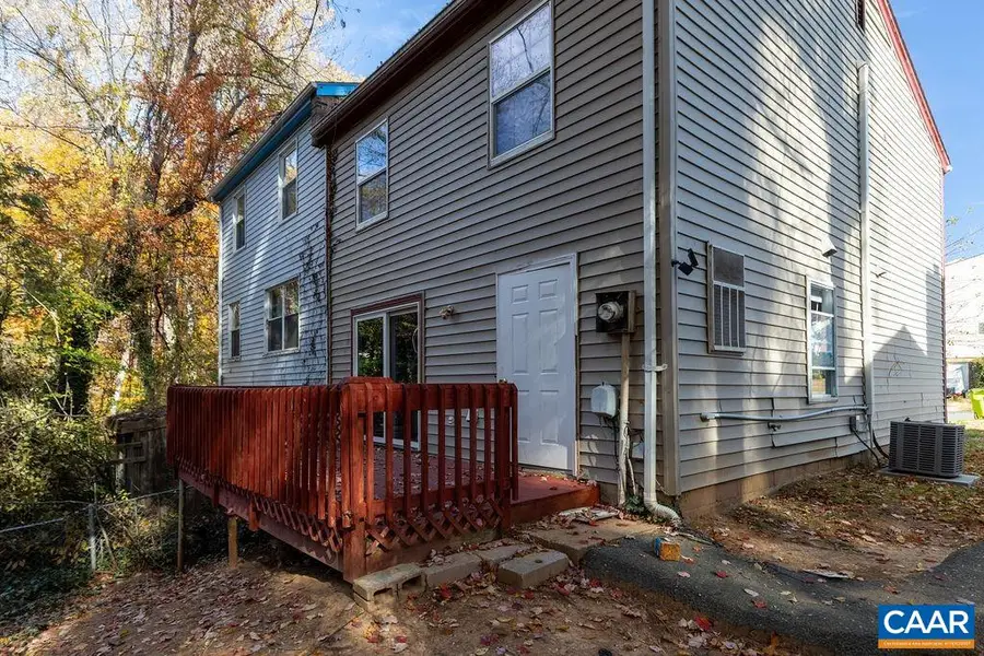 904 Rock Creek Rd, Charlottesville, VA 22903 - #3