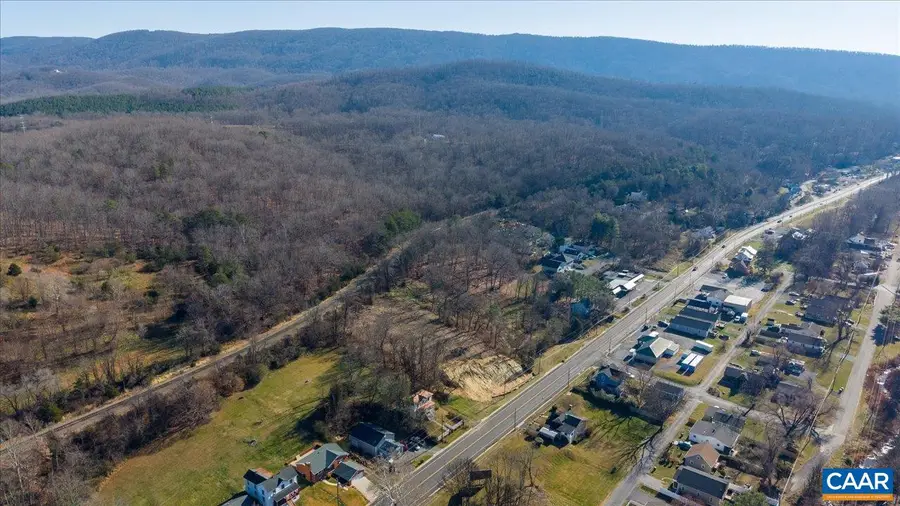 1357 E Main St, Waynesboro, VA 22980 - #2