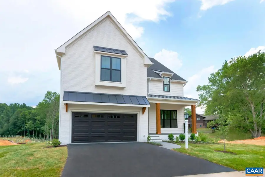 19 Fowler St #B, Charlottesville, VA 22901 - Image #2