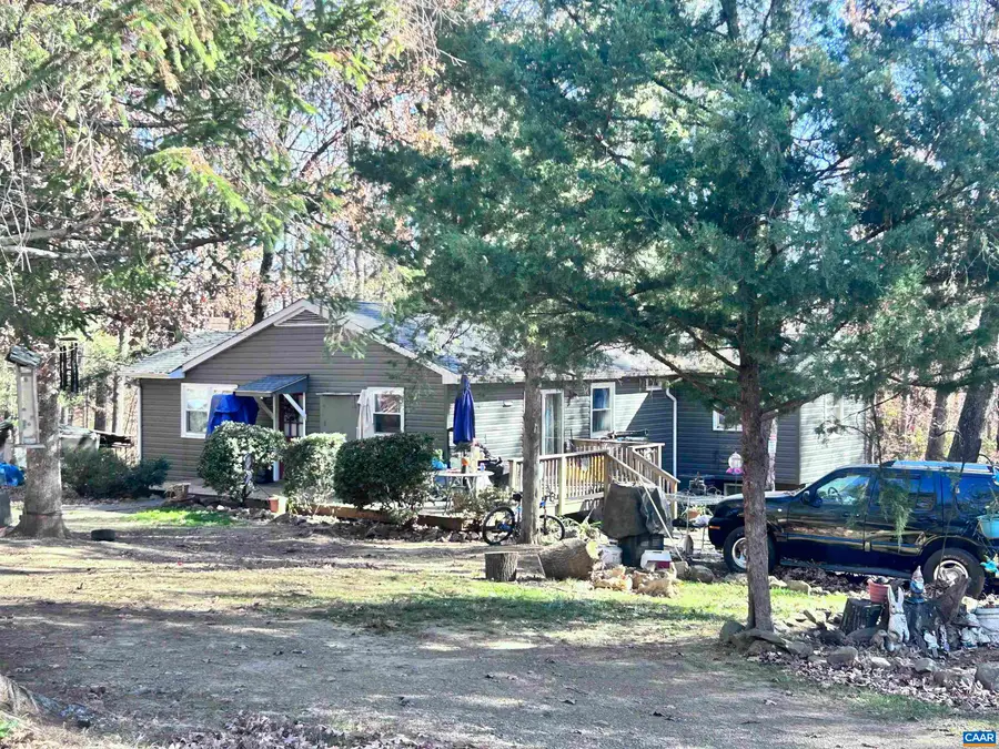 2003 Sweet Hollow Ln, Charlottesville, VA 22903 - Image #2