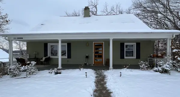 816 Parkview Ave, STAUNTON, VA 24401