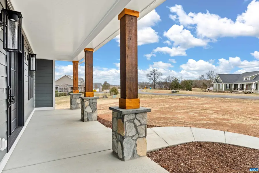 12 Langdon Woods Dr, Dyke, VA 22935 - #3