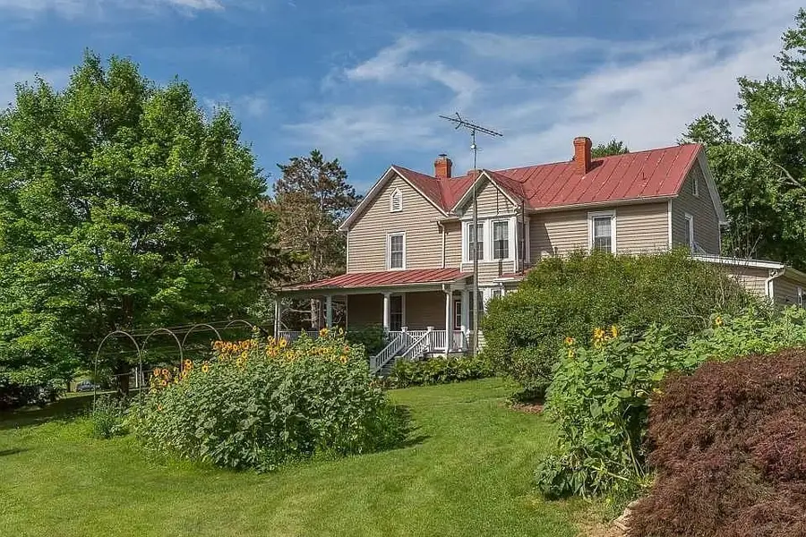 163 Pleasant View Rd, Staunton, VA 24401 - Image #2