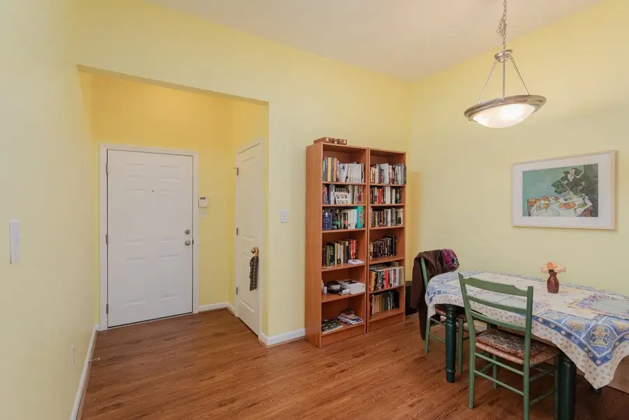775 Walker Sq #4B, Charlottesville, VA 22903 - Image #2