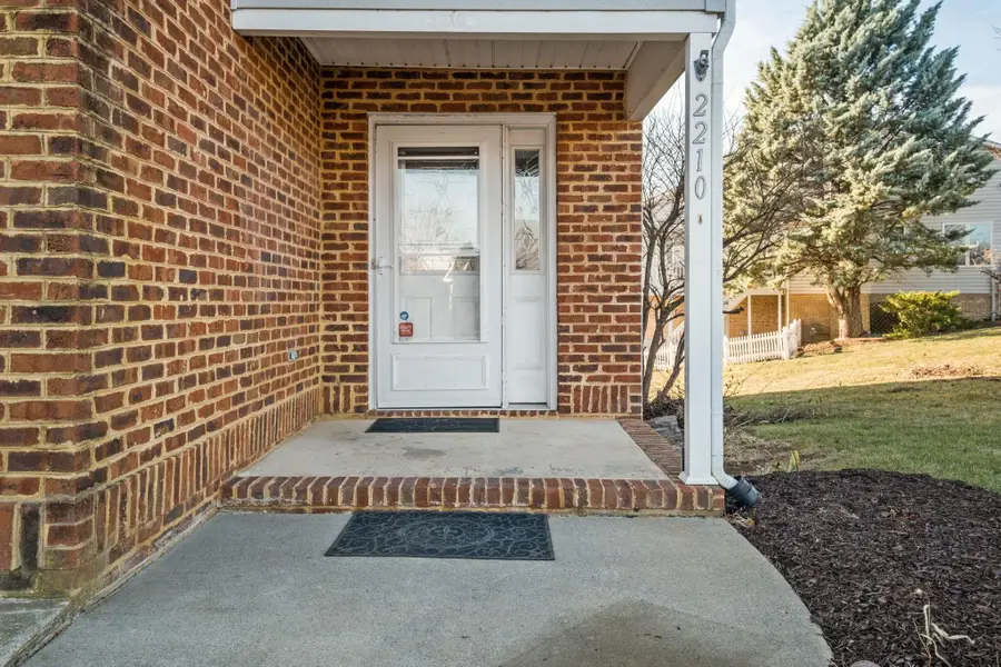 2210 Lake Terrace Dr, Harrisonburg, VA 22802 - Image #3