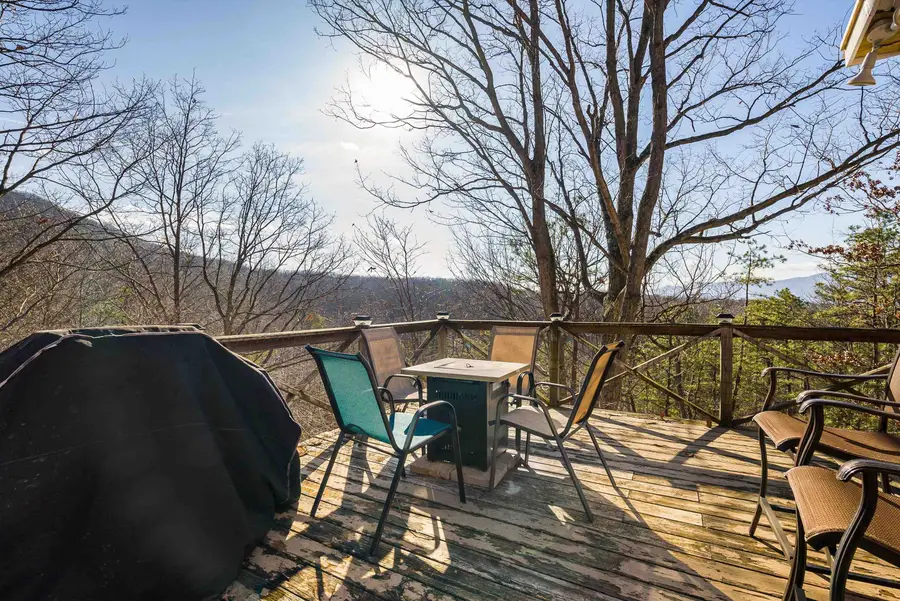 755 Wildwood Ln, Shenandoah, VA 22849 - Image #3