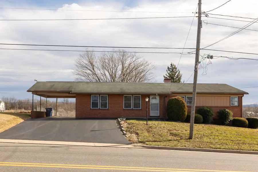 457 North Main St, Timberville, VA 22853 - Image #2