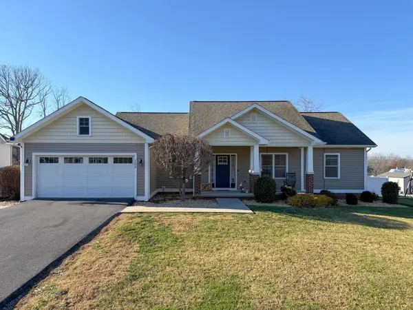 109 Berkeley Ave, GROTTOES, VA 24441