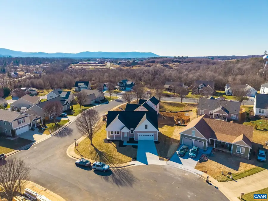 1004 High Point Ct, Waynesboro, VA 22980 - #3