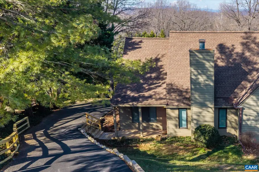 1688 Royal Oak Ct, Charlottesville, VA 22902 - #3